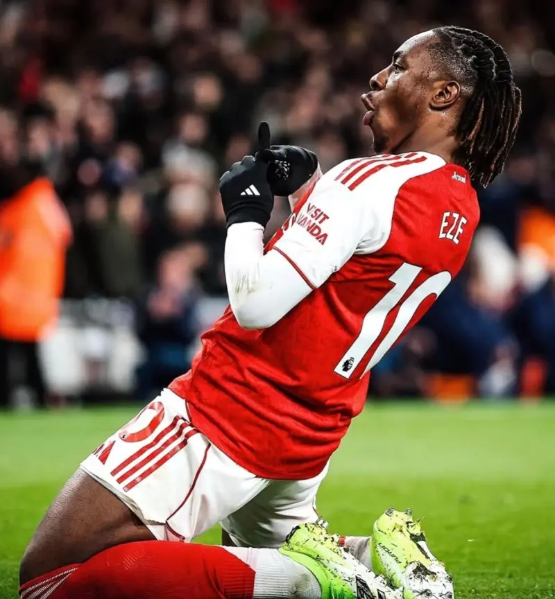 开云中国官网 -转会期英超焦点战，达拉斯独行侠更衣室发声，质疑声仍在，高层口径保持一致的简单介绍