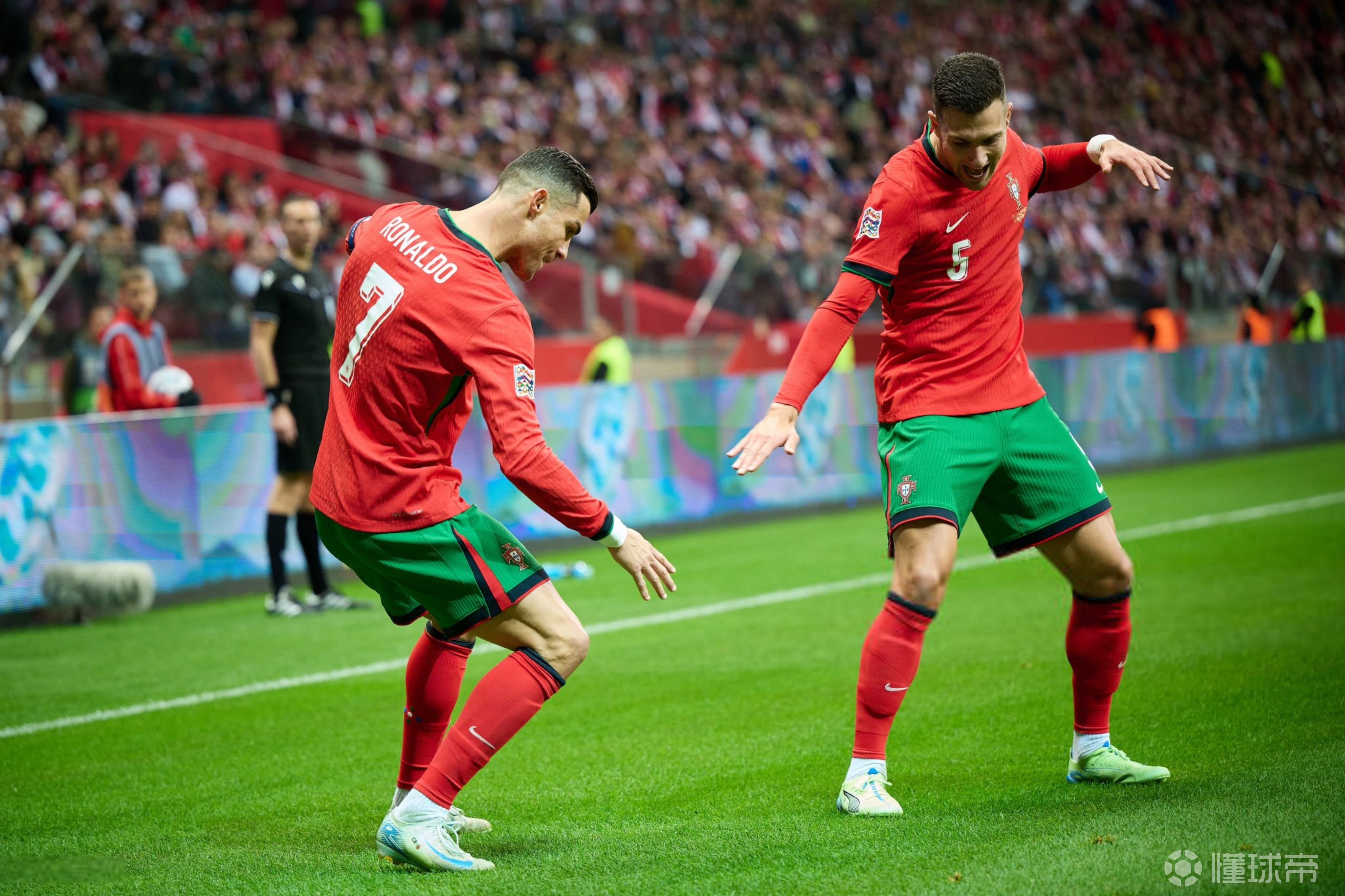 开云官网入口 -里程碑夜里昂迎来里程碑；意甲国际比赛日刷纪录；管理层满意；球队文化再被提及的简单介绍